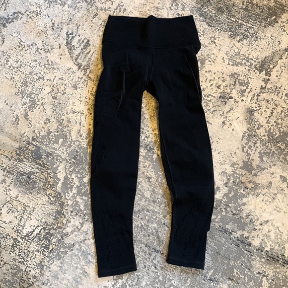 Athleta Warp 7/8 tight s/m Black - Picture 2 of 3